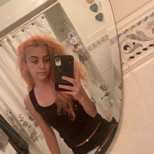 Meet your Posher, Amanda